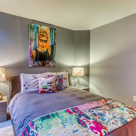 Belltown Court Sunset Suite Сиэтл Экстерьер фото